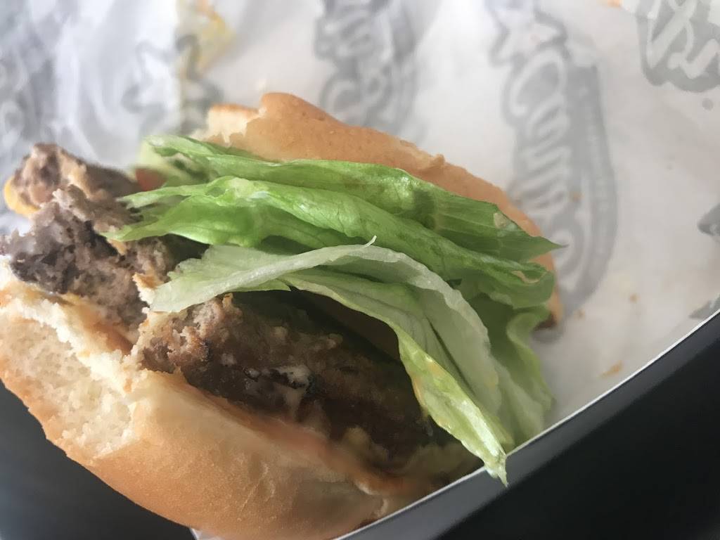 Carls Jr. | restaurant | 5930 W Cerritos Ave, Cypress, CA 90630, USA | 7145277443 OR +1 714-527-7443