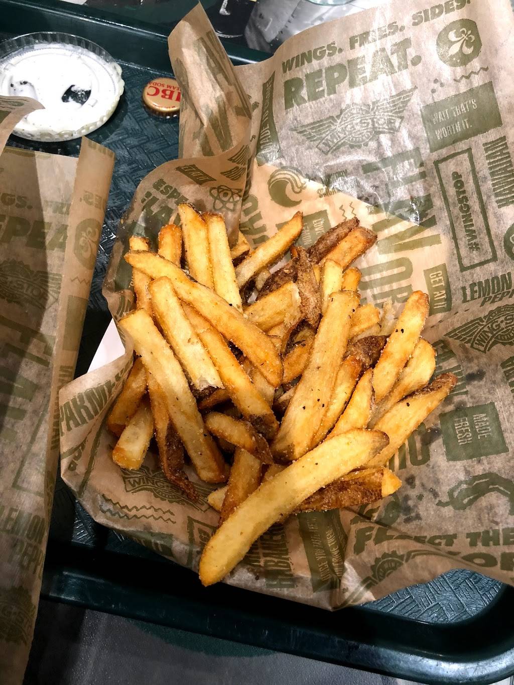 Wingstop | restaurant | 891 Rockville Pike, Rockville, MD 20852, USA | 3014178719 OR +1 301-417-8719