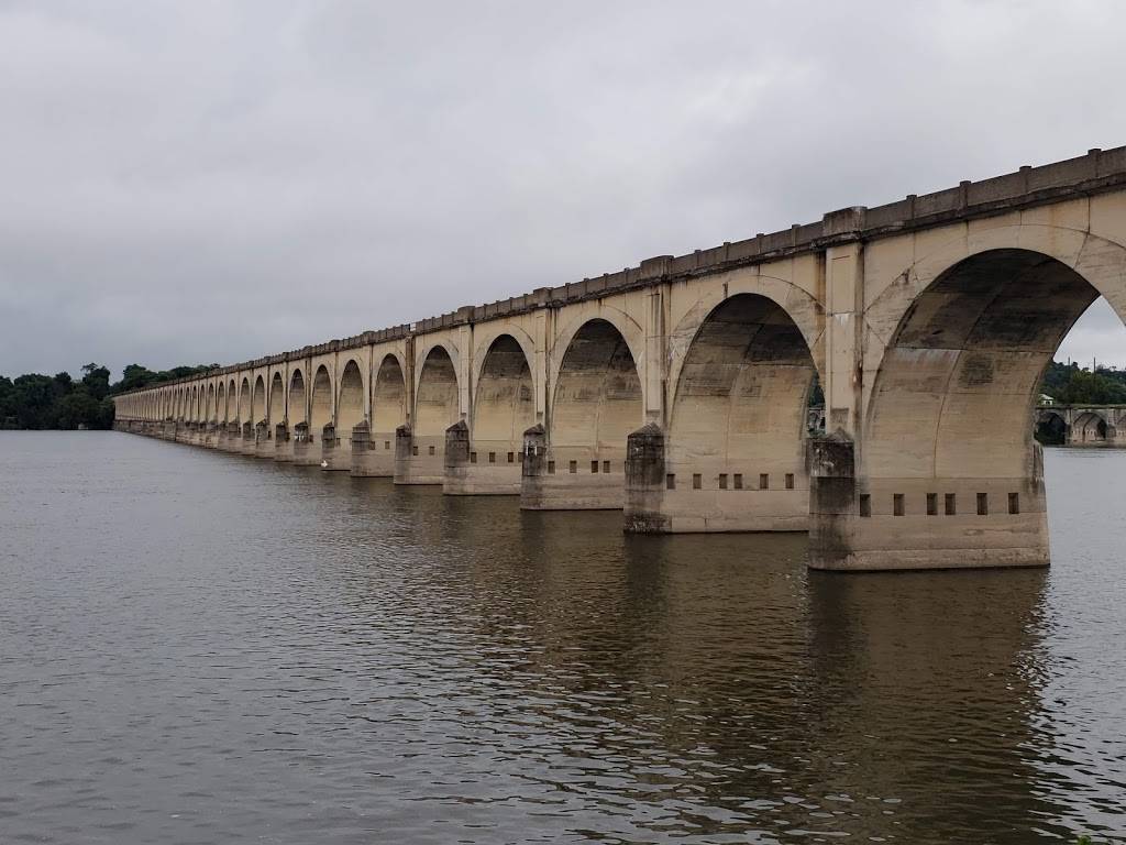 Passage to India | restaurant | 520 Race St, Harrisburg, PA 17104, USA | 7172331202 OR +1 717-233-1202