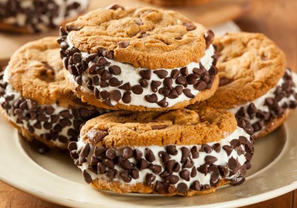 Dave & Busters | restaurant | 2000 E Rio Salado Pkwy, Tempe, AZ 85281, USA | 4802818456 OR +1 480-281-8456