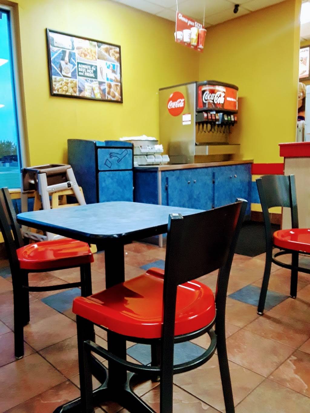 Churchs Chicken | restaurant | 5410 Matlock Rd, Arlington, TX 76018, USA | 8174654456 OR +1 817-465-4456