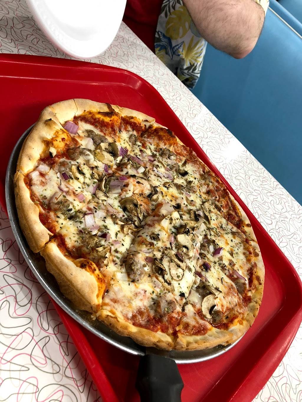 NYPD | restaurant | 231 E North Ave, Milwaukee, WI 53212, USA | 4145624444 OR +1 414-562-4444