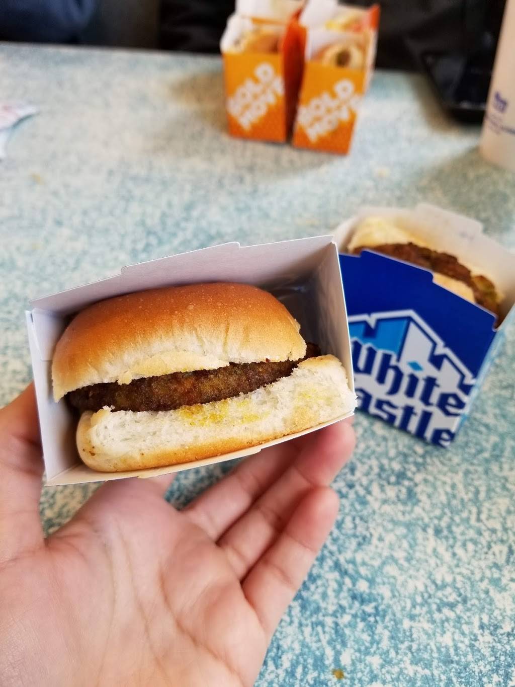 White Castle | restaurant | 3953 Packard St, Ann Arbor, MI 48108, USA | 7349736811 OR +1 734-973-6811
