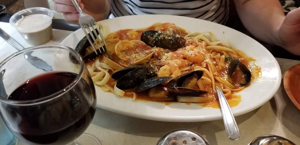 Roma Italian Restaurant-Pizza | restaurant | 406 E Main St, Louisa, VA 23093, USA | 5409671697 OR +1 540-967-1697