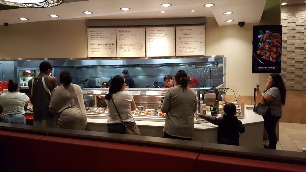 Panda Express | meal takeaway | 15207 Hawthorne Blvd, Lawndale, CA 90260, USA | 3109788899 OR +1 310-978-8899