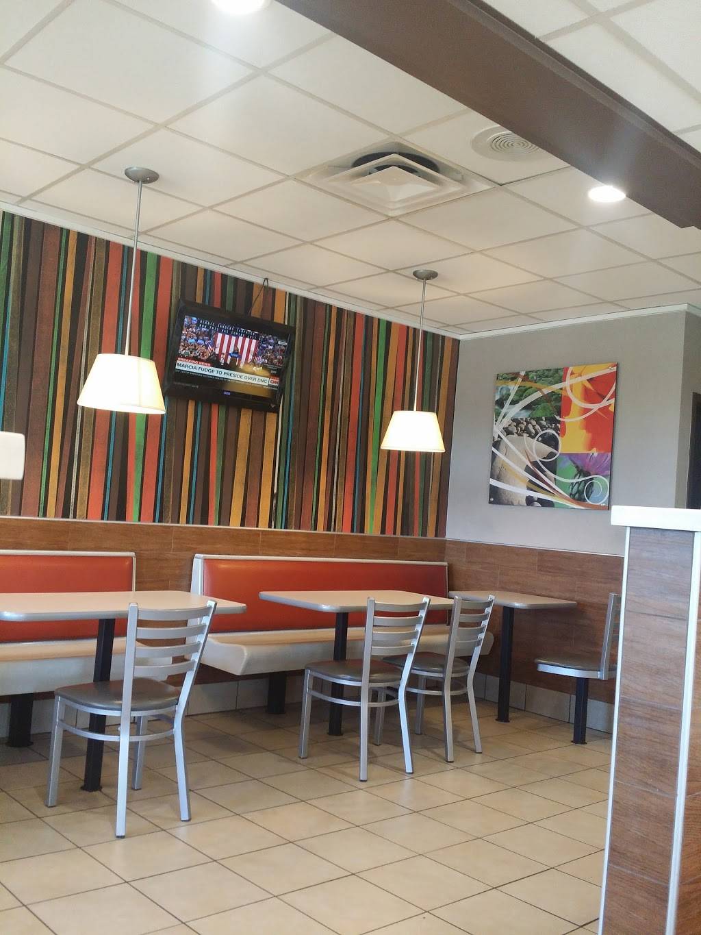 McDonalds | cafe | 3636 W Mineral King Ave, Visalia, CA 93277, USA | 5597321182 OR +1 559-732-1182