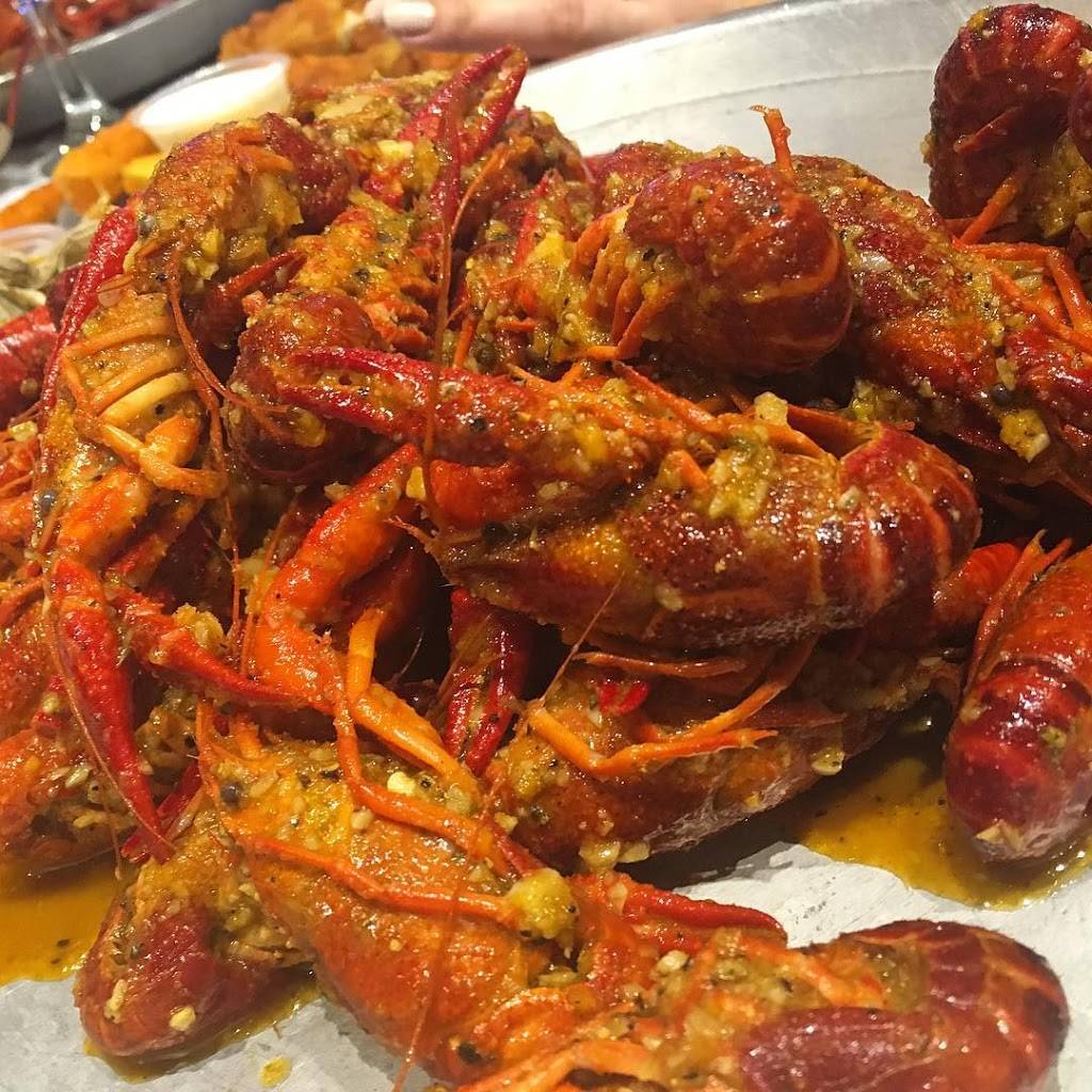 The Crab Station - The Colony | restaurant | 6500 Cascades Ct #200, The Colony, TX 75056, USA | 2142818887 OR +1 214-281-8887