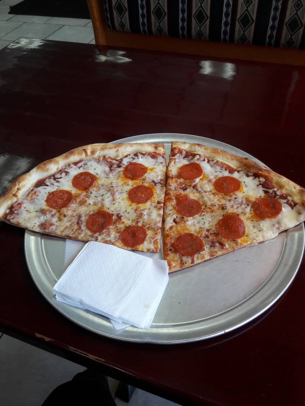 MDOS Pizza | restaurant | 1908 Paxton St, Harrisburg, PA 17104, USA | 7172381300 OR +1 717-238-1300