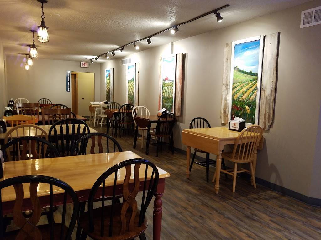 B Fabulous BBQ & Catering | restaurant | 600 Linn St, Slater, IA 50244, USA | 5155978256 OR +1 515-597-8256