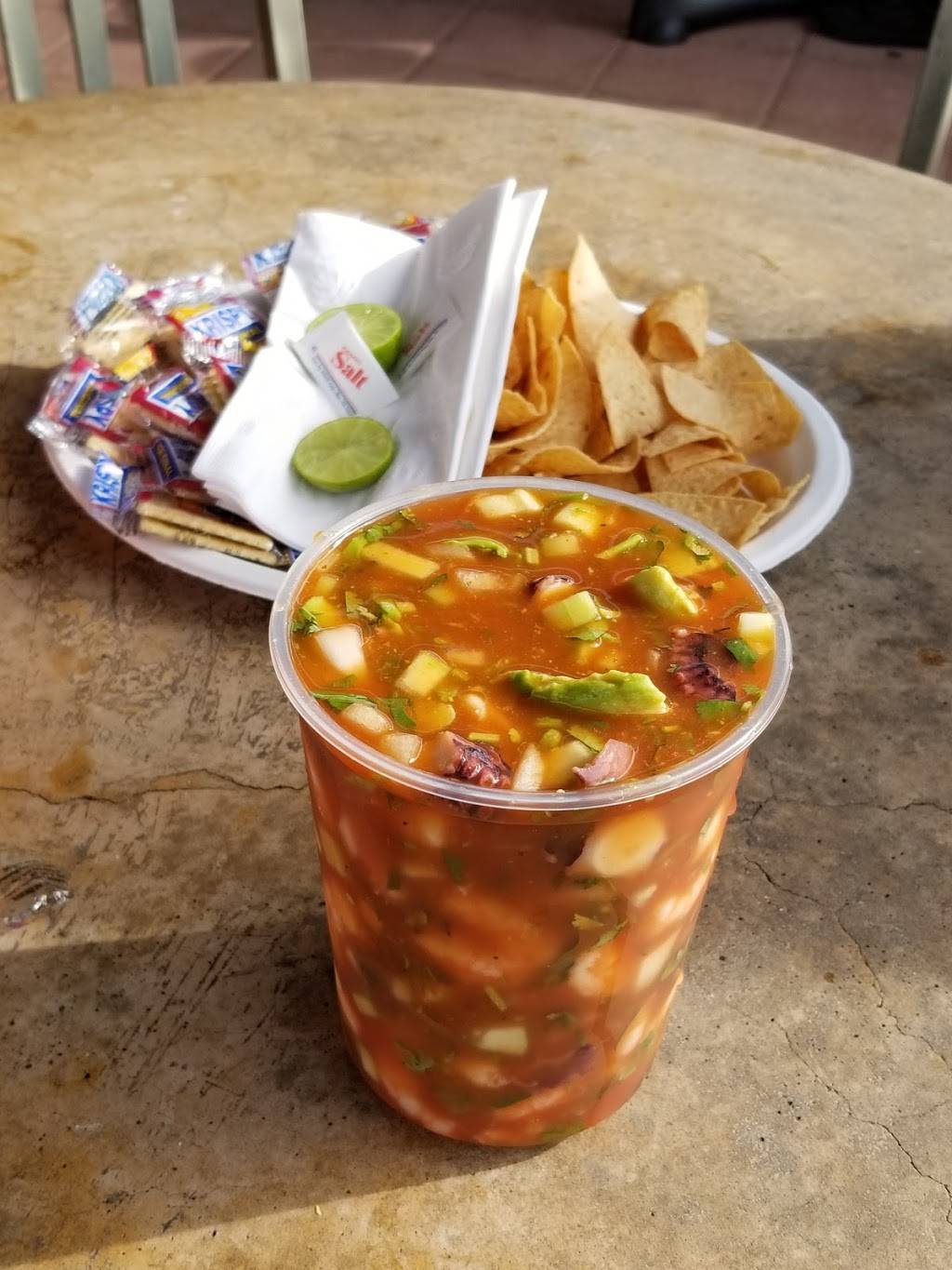 Lalos Fast Food | restaurant | 1580 N Ventura Ave, Ventura, CA 93001, USA | 8056676628 OR +1 805-667-6628