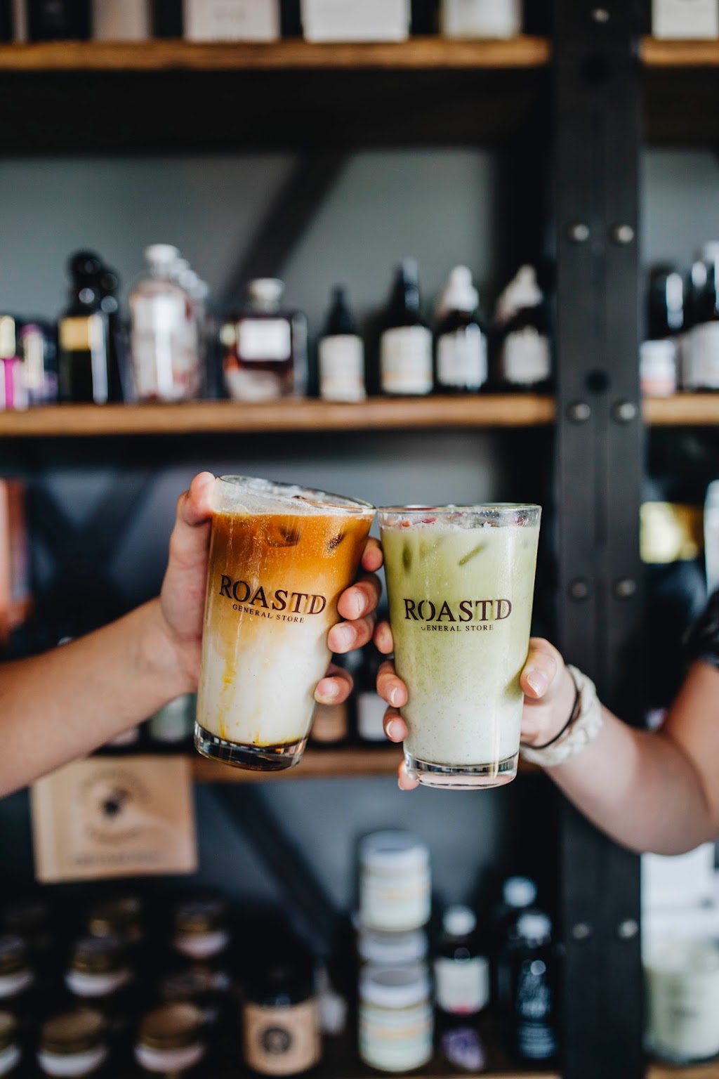 Roastd General Store | meal takeaway | 159 Orange St, Nantucket, MA 02554, USA | 5082288400 OR +1 508-228-8400