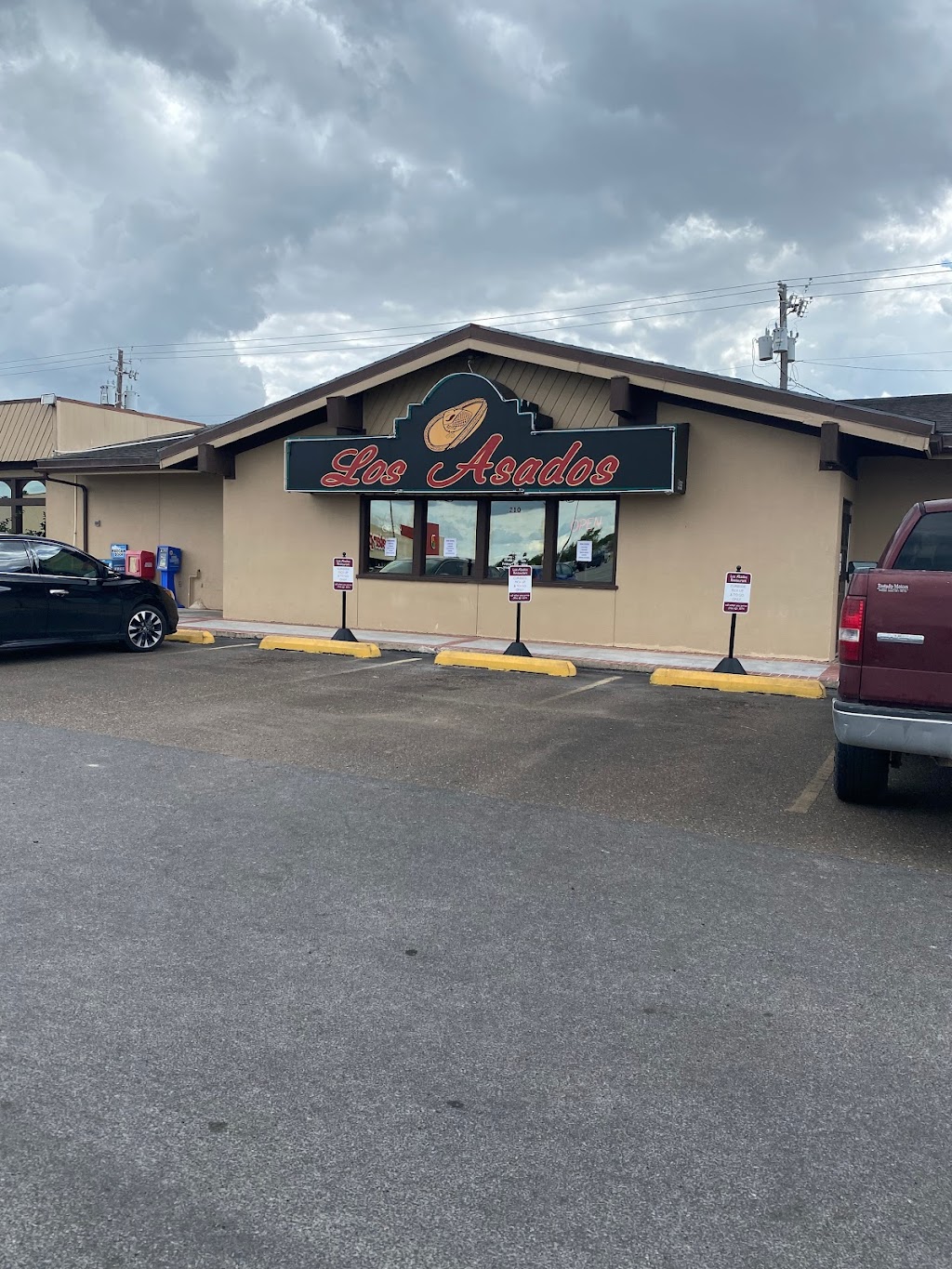 Los Asados | restaurant | 210 N 77 Sunshine Strip, Harlingen, TX 78550, USA | 9564213074 OR +1 956-421-3074