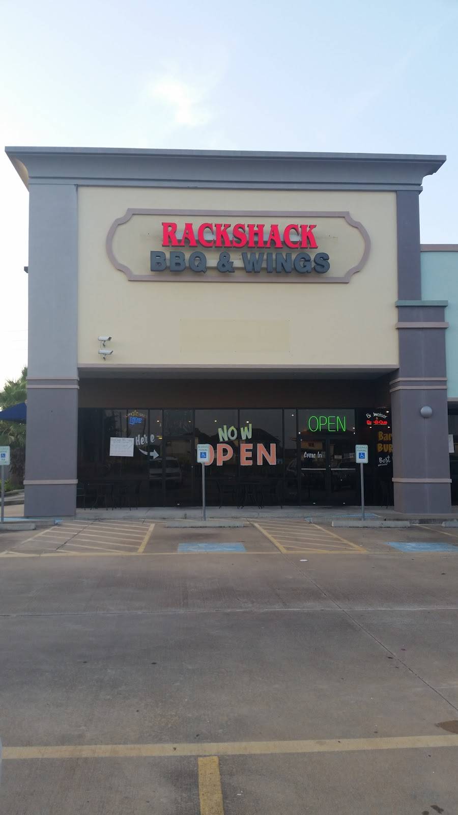 Sweet Sadies BBQ & Wings | restaurant | 2200 Spears Rd #600, Houston, TX 77067, USA | 8324466227 OR +1 832-446-6227