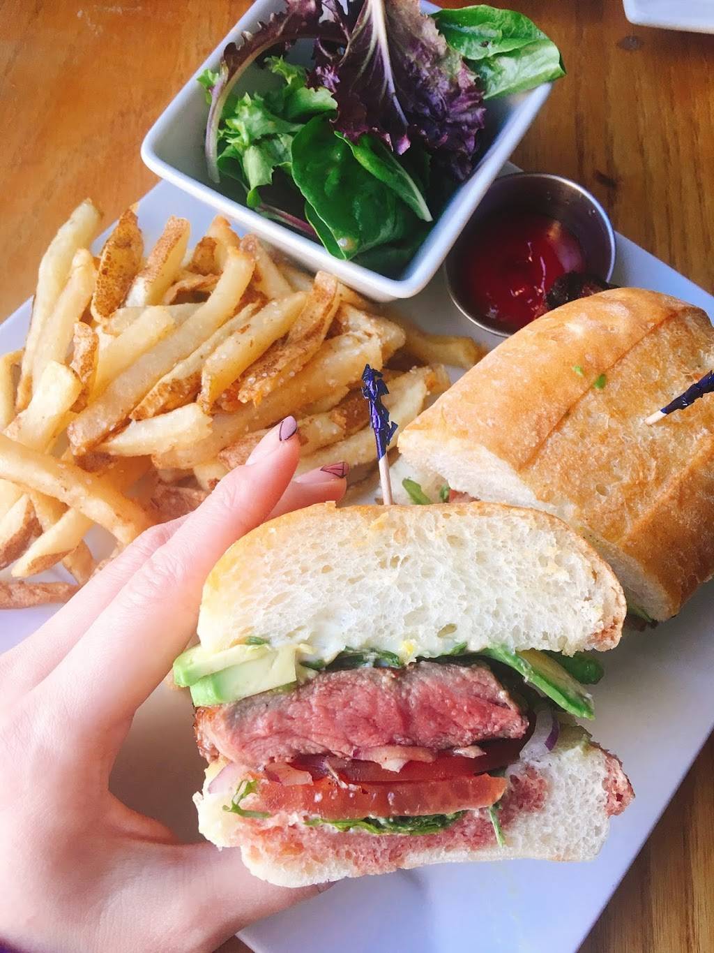 Leila by the Bay | restaurant | 1991 Railroad Ave, Hercules, CA 94547, USA | 5107415580 OR +1 510-741-5580