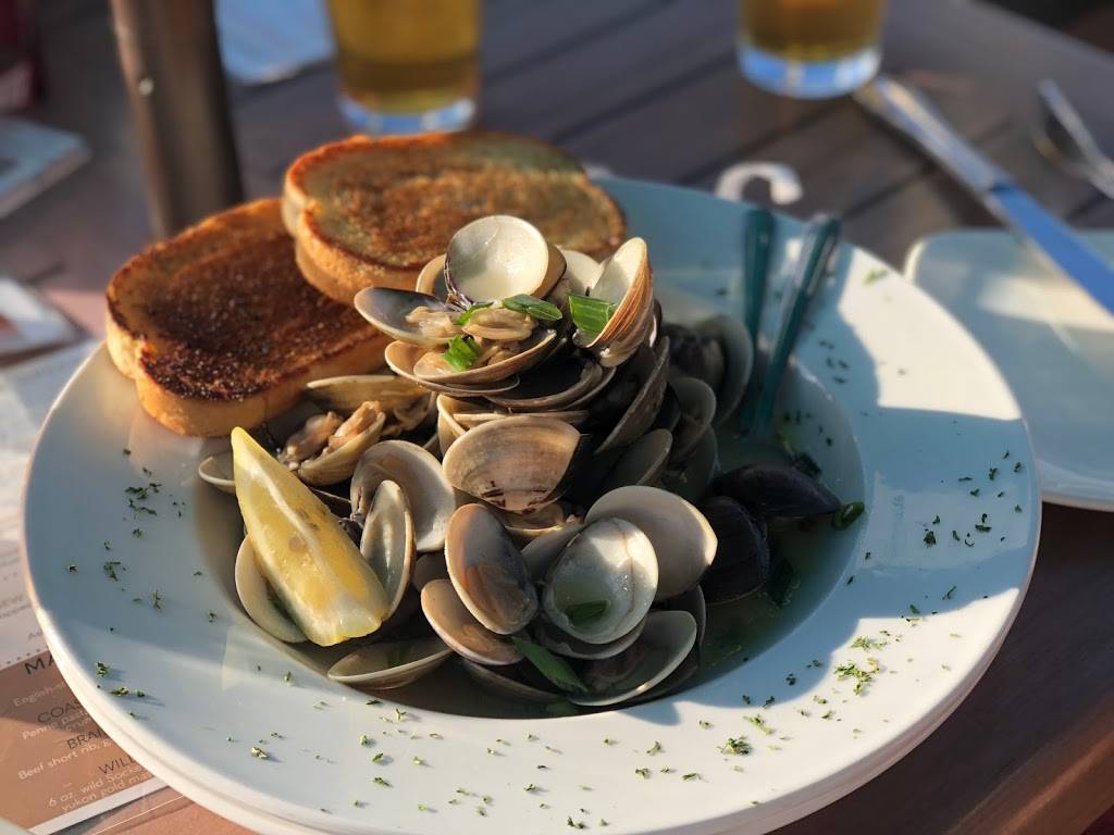 Topside Bar & Grill | restaurant | 215 Wilkes St, Steilacoom, WA 98388, USA | 2532123690 OR +1 253-212-3690