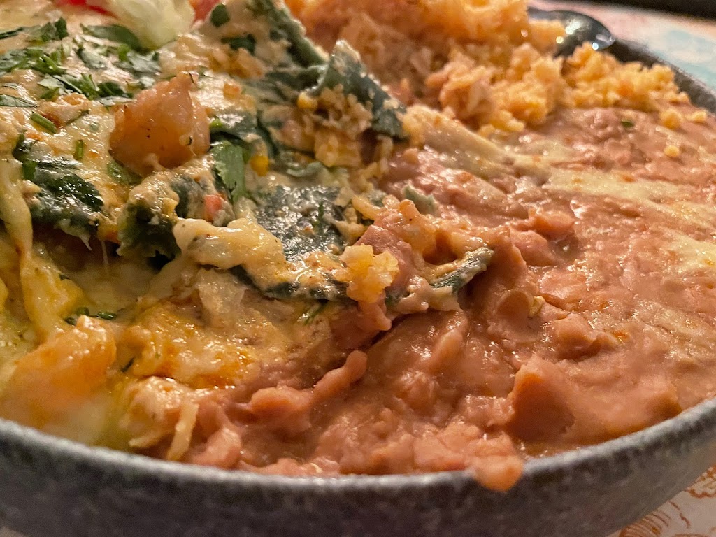 Chicali Cantina | restaurant | 68256 US-26, Welches, OR 97067, USA | 5035649091 OR +1 503-564-9091