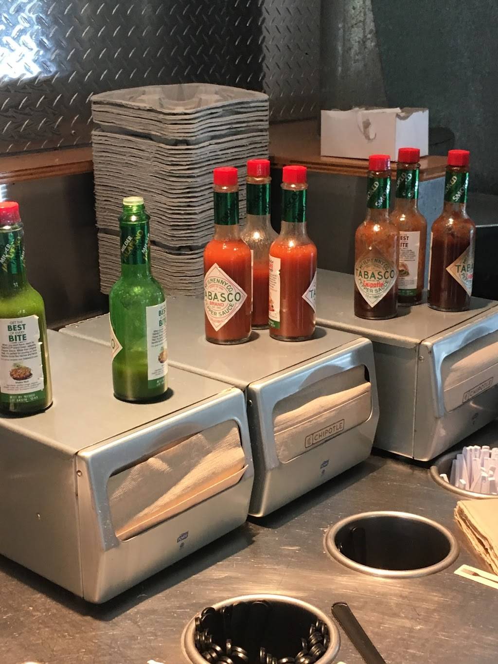 Chipotle Mexican Grill | restaurant | 1759 Montgomery Hwy, Hoover, AL 35244, USA | 2059824833 OR +1 205-982-4833