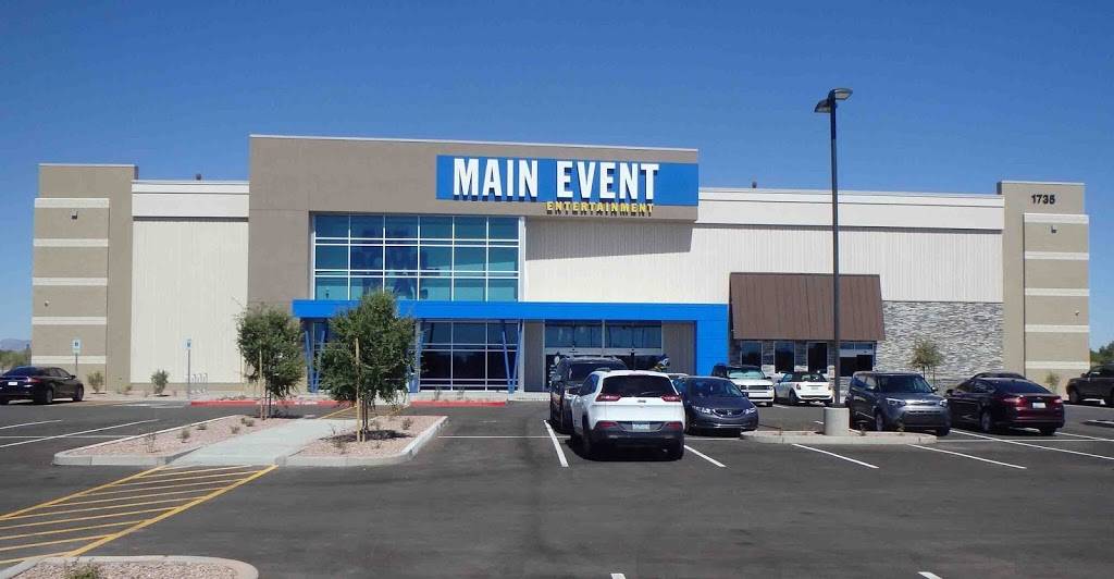 Main Event Gilbert | restaurant | 1735 S Santan Village Pkwy, Gilbert, AZ 85295, USA | 4804622200 OR +1 480-462-2200
