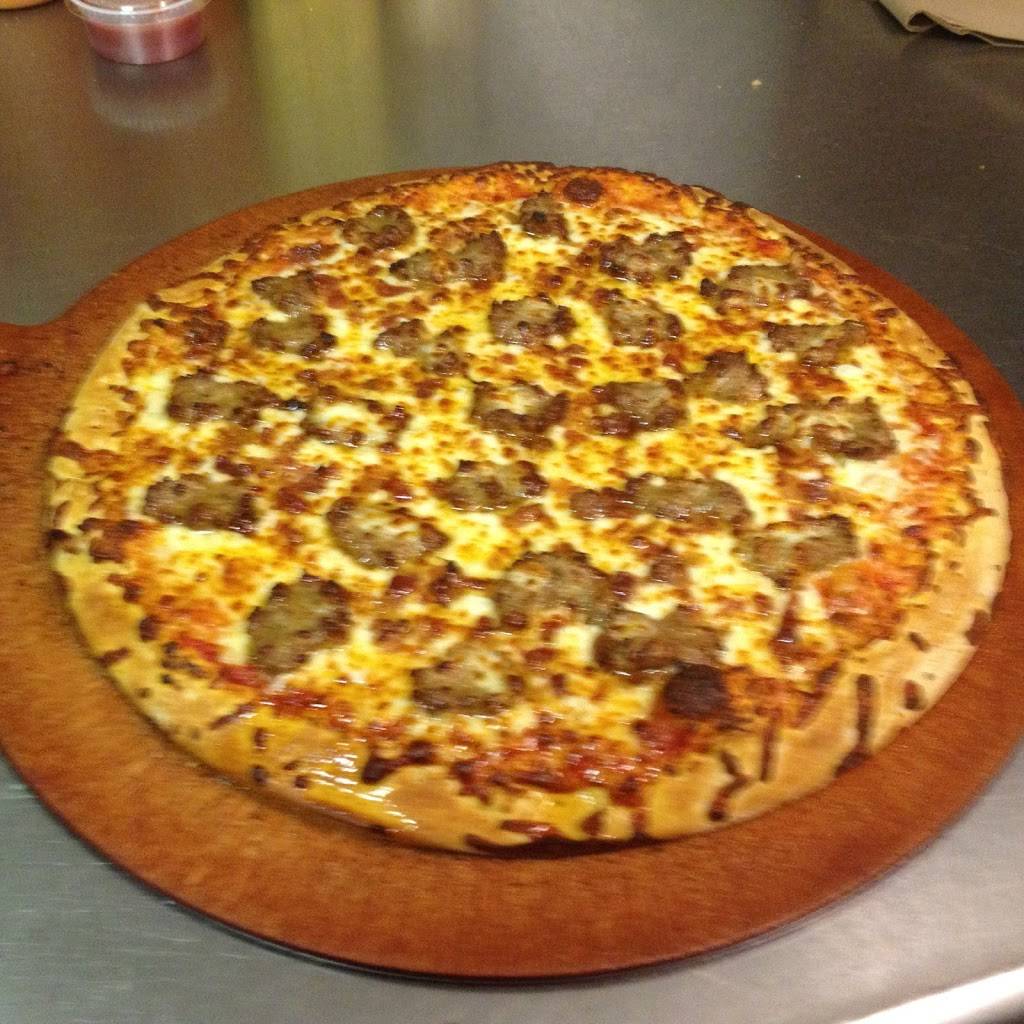 Fratellos Pizza | restaurant | 7021 W 130th St, Parma Heights, OH 44130, USA | 4408880011 OR +1 440-888-0011