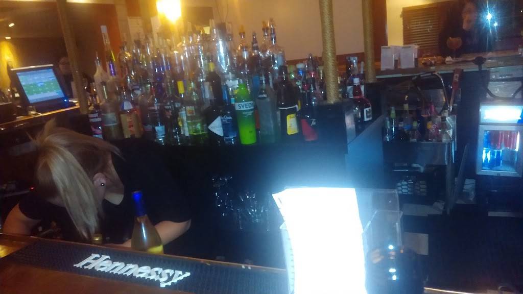 Seaport Inn Grill | Pier 41 70 | restaurant | 110 Middle St, Fairhaven, MA 02719, USA | 5089991112 OR +1 508-999-1112