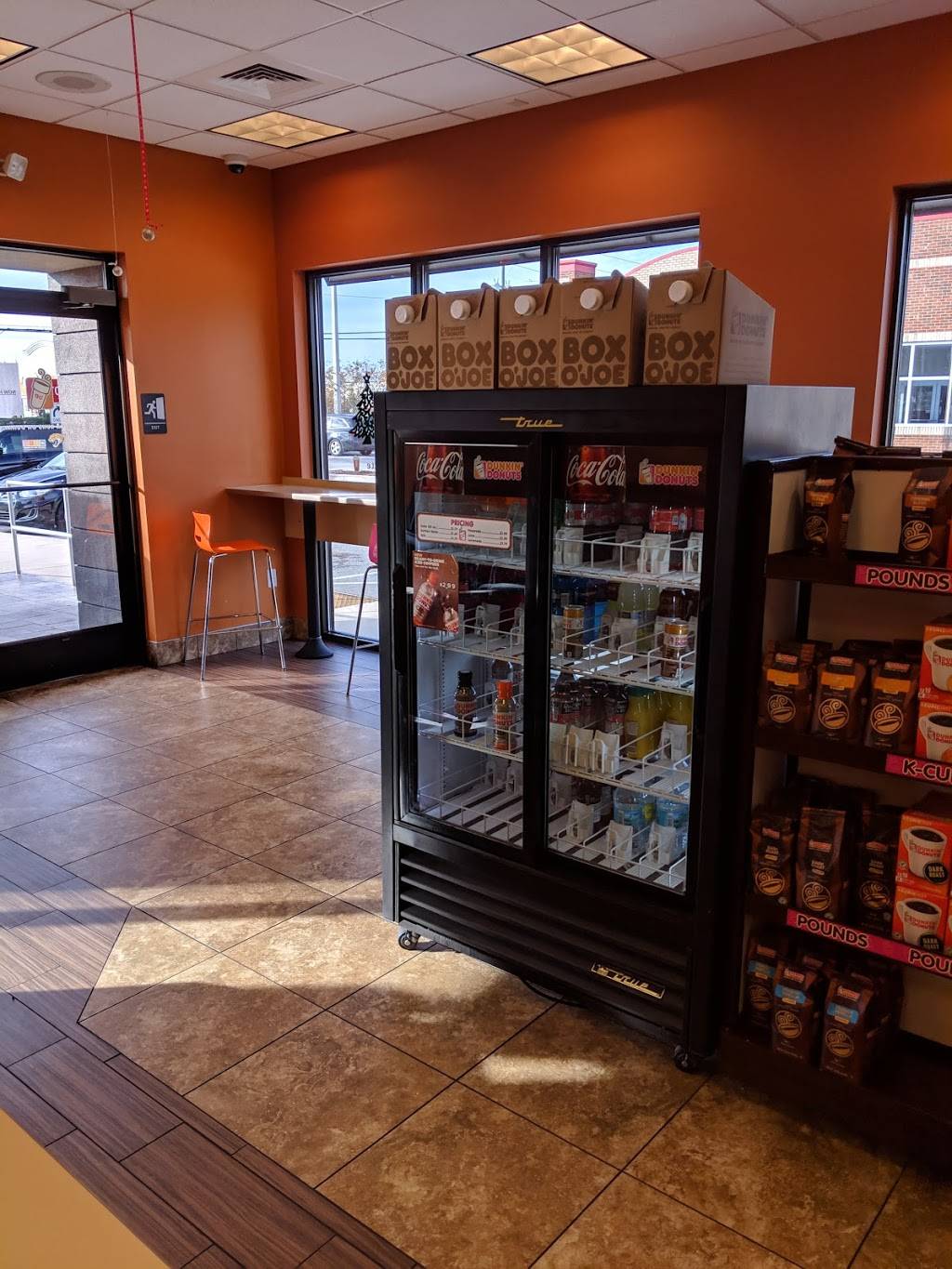 Dunkin | cafe | 13637 Beach Blvd, Jacksonville, FL 32224, USA | 9042239965 OR +1 904-223-9965