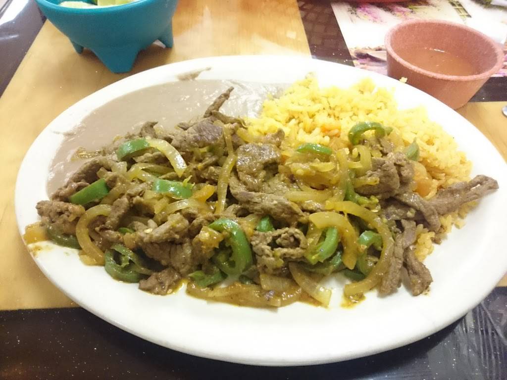 Taqueria Casa Tapatio Mexican Restaurant | restaurant | Nacogdoches Rd, San Antonio, TX 78233, USA | 2102549243 OR +1 210-254-9243