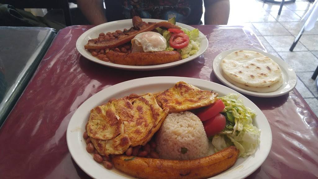 El Rancherito | restaurant | 1662 St Clair Ave W, Toronto, ON M6N 1H8, Canada | 4166511612 OR +1 416-651-1612