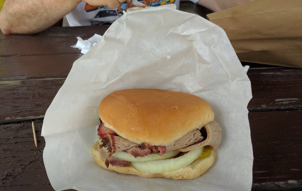 Smokey Js Barbeque | restaurant | 7008 Ranch Rd 620 N, Austin, TX 78732, USA | 5123314888 OR +1 512-331-4888