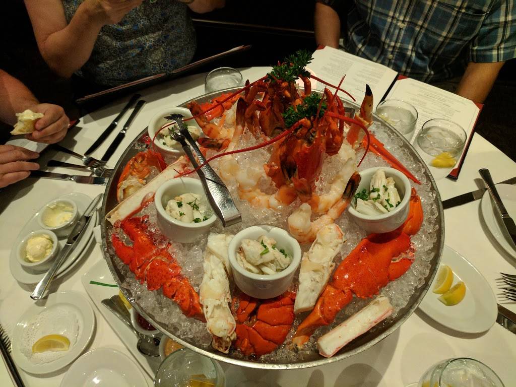 Ruths Chris Steak House | restaurant | 106 Crown Park Ave, Gaithersburg, MD 20878, USA | 3019901926 OR +1 301-990-1926