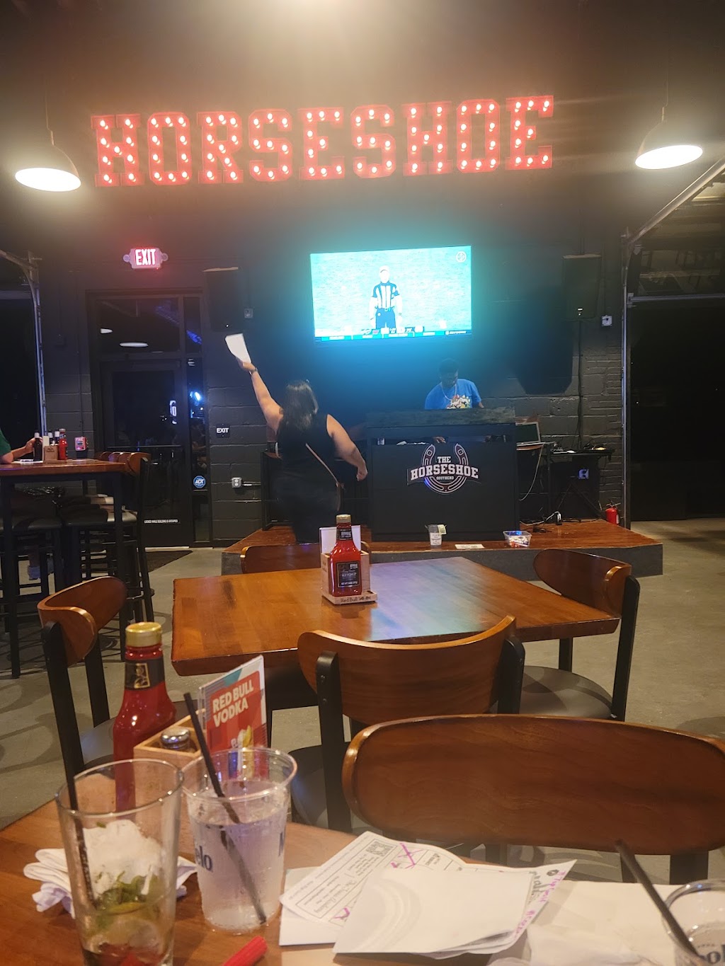 The Horseshoe | restaurant | 1515 S Mint St # B, Charlotte, NC 28203, USA | 7045039990 OR +1 704-503-9990