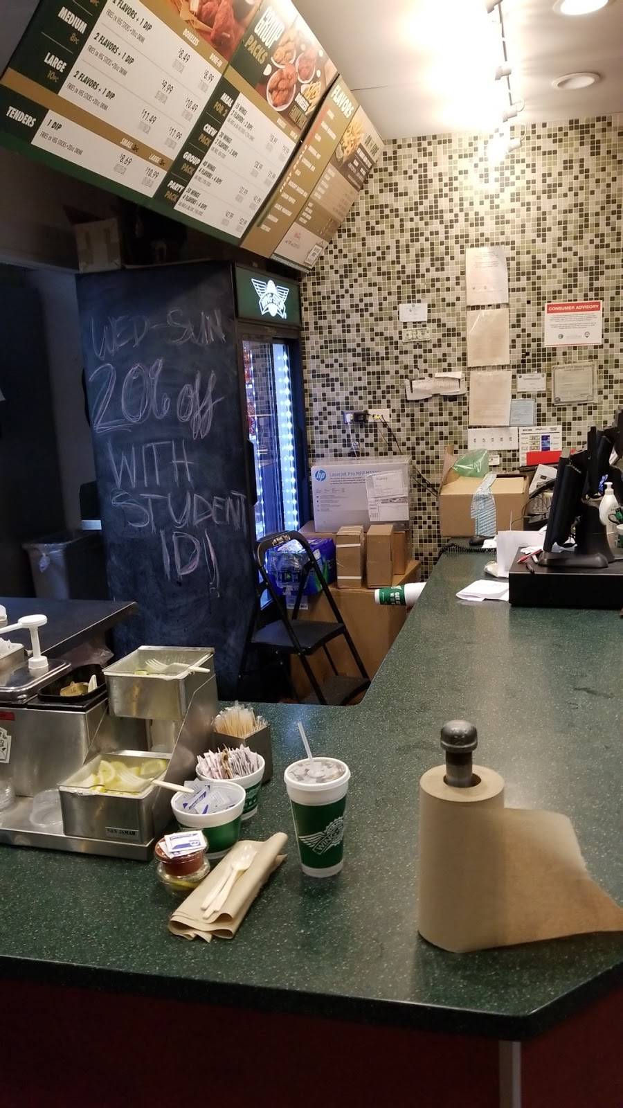 Wingstop | restaurant | 6160 N Lincoln Ave, Chicago, IL 60659, USA | 8722039721 OR +1 872-203-9721