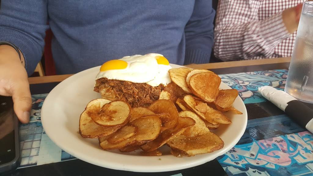 Allston Diner | restaurant | 431 Cambridge St, Allston, MA 02134, USA | 6172088741 OR +1 617-208-8741