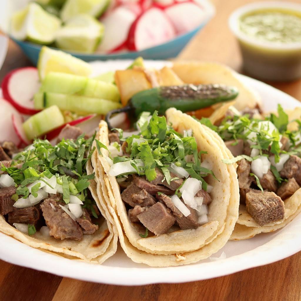 Los Taqueiros | restaurant | 575 Panama Ln, Bakersfield, CA 93307, USA | 6613639895 OR +1 661-363-9895