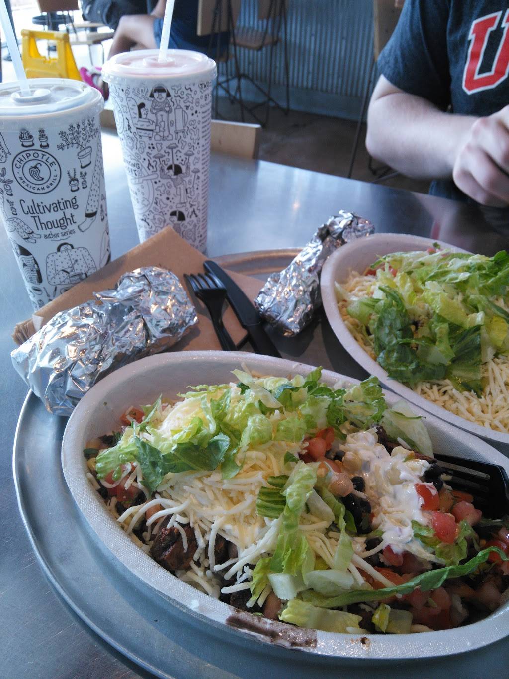 Chipotle Mexican Grill | restaurant | 11411 Bandera Rd Ste 101, San Antonio, TX 78250, USA | 2105202027 OR +1 210-520-2027