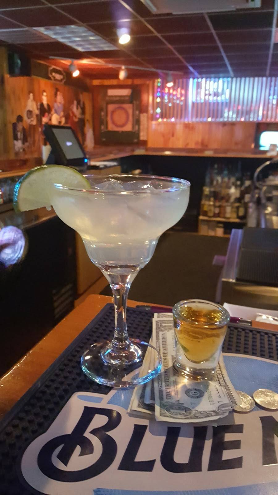 Plains Pub | restaurant | 37 E Carey St, Wilkes-Barre, PA 18705, USA | 5708295228 OR +1 570-829-5228