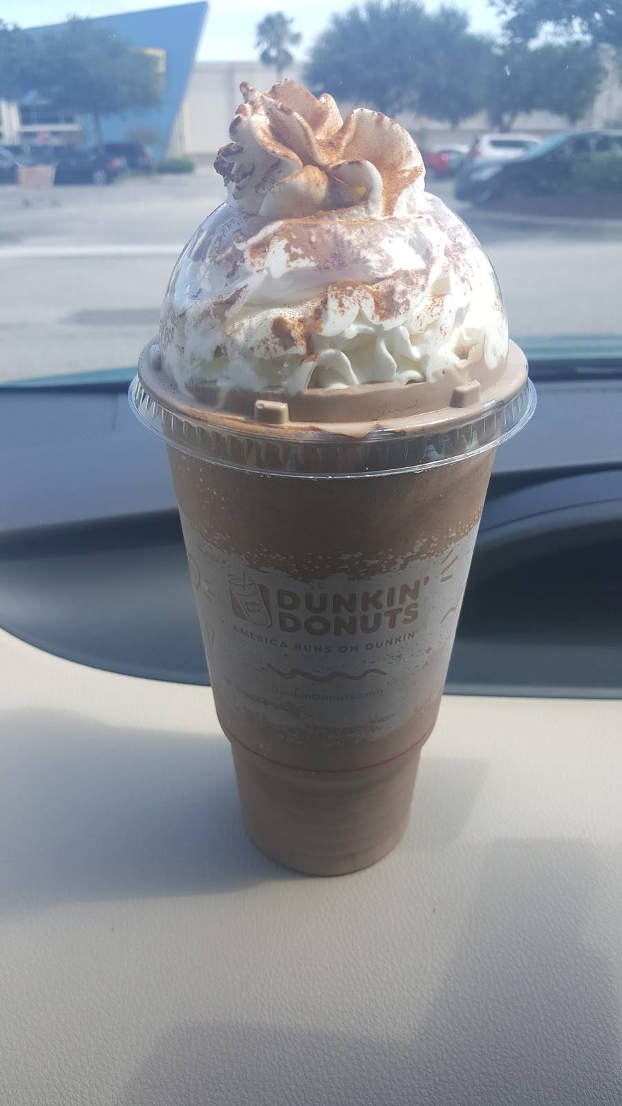 Dunkin Donuts | cafe | 18003 Highwoods Preserve Pkwy, Tampa, FL 33647, USA | 8139717547 OR +1 813-971-7547