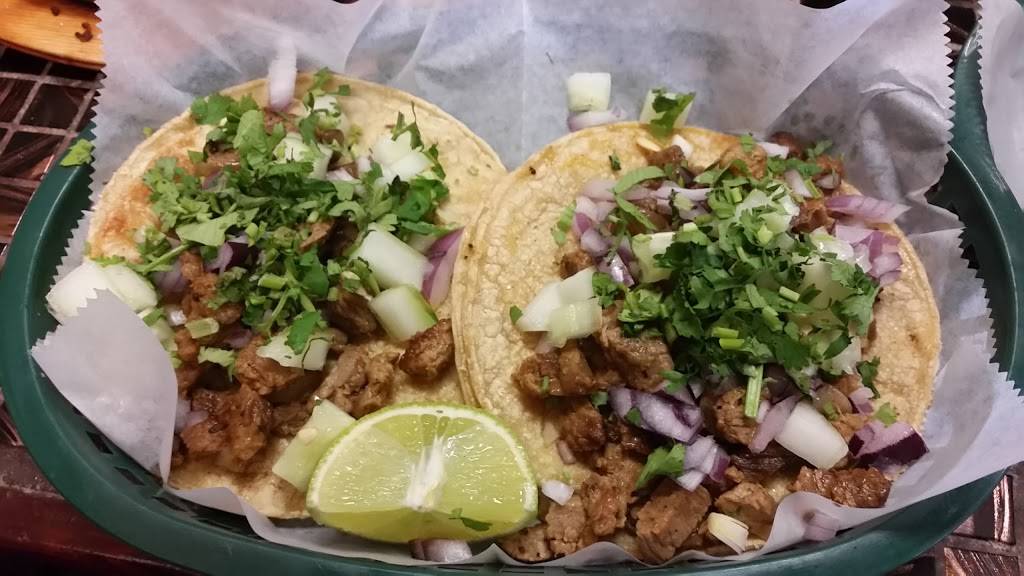 Britos Restaurant & Bar | restaurant | 152 Cahaba Valley Rd, Pelham, AL 35124, USA | 2058488950 OR +1 205-848-8950