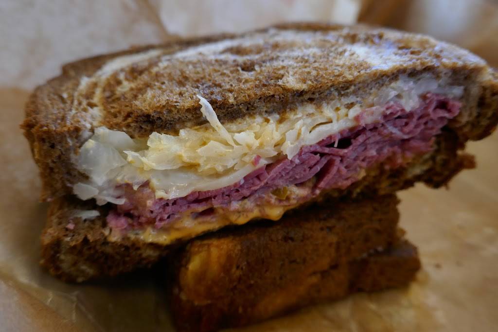 Arbys | restaurant | 9518 University City Blvd, Charlotte, NC 28213, USA | 7045485360 OR +1 704-548-5360