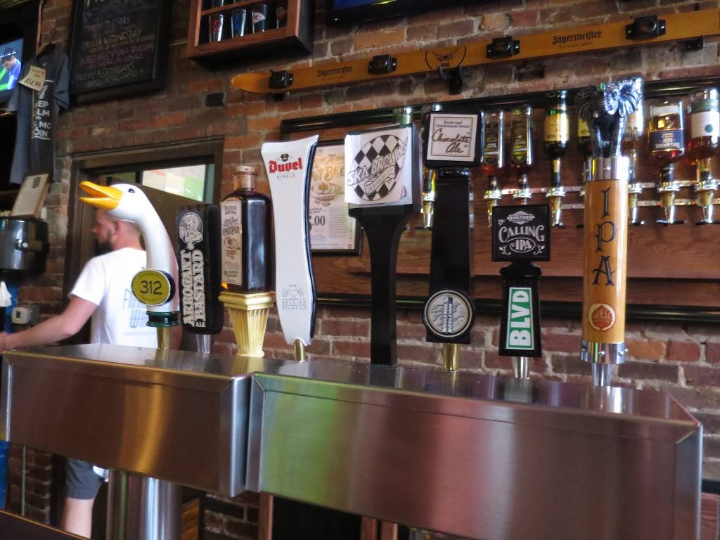 Finnegans Wake | restaurant | 305 South Ave, Springfield, MO 65806, USA | 4178691500 OR +1 417-869-1500