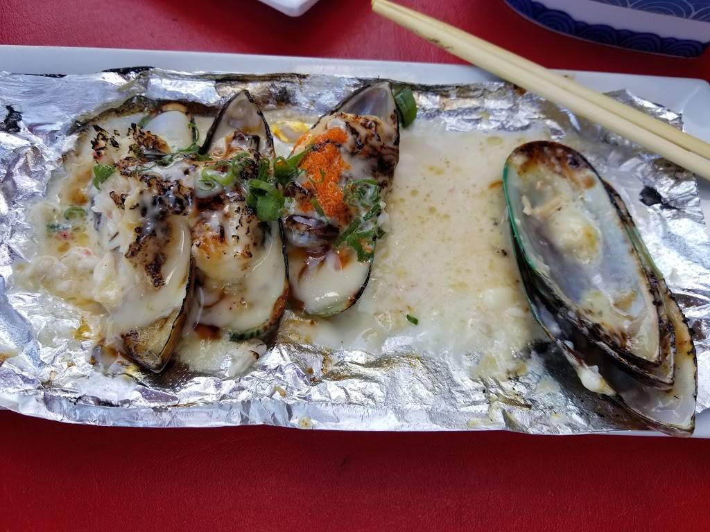 Hanami Sushi | restaurant | 944 Lincoln Way, Auburn, CA 95603, USA | 5308898006 OR +1 530-889-8006