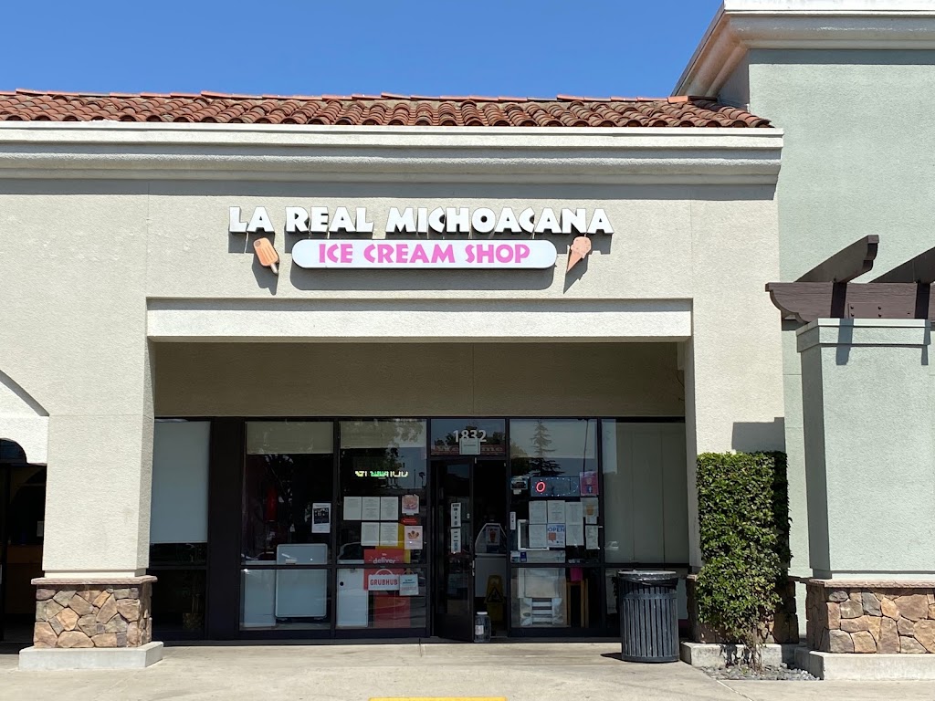 La Real Michoacana Ice Cream Shop | restaurant | 1832 N Broadway, Santa Maria, CA 93454, USA | 8053479212 OR +1 805-347-9212