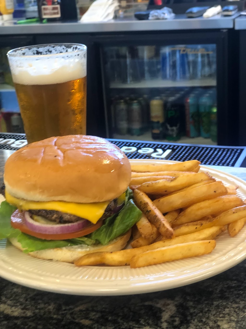 Mission Hills Cafe | restaurant | 275 Industrial Pkwy, Hayward, CA 94544, USA | 5109408969 OR +1 510-940-8969