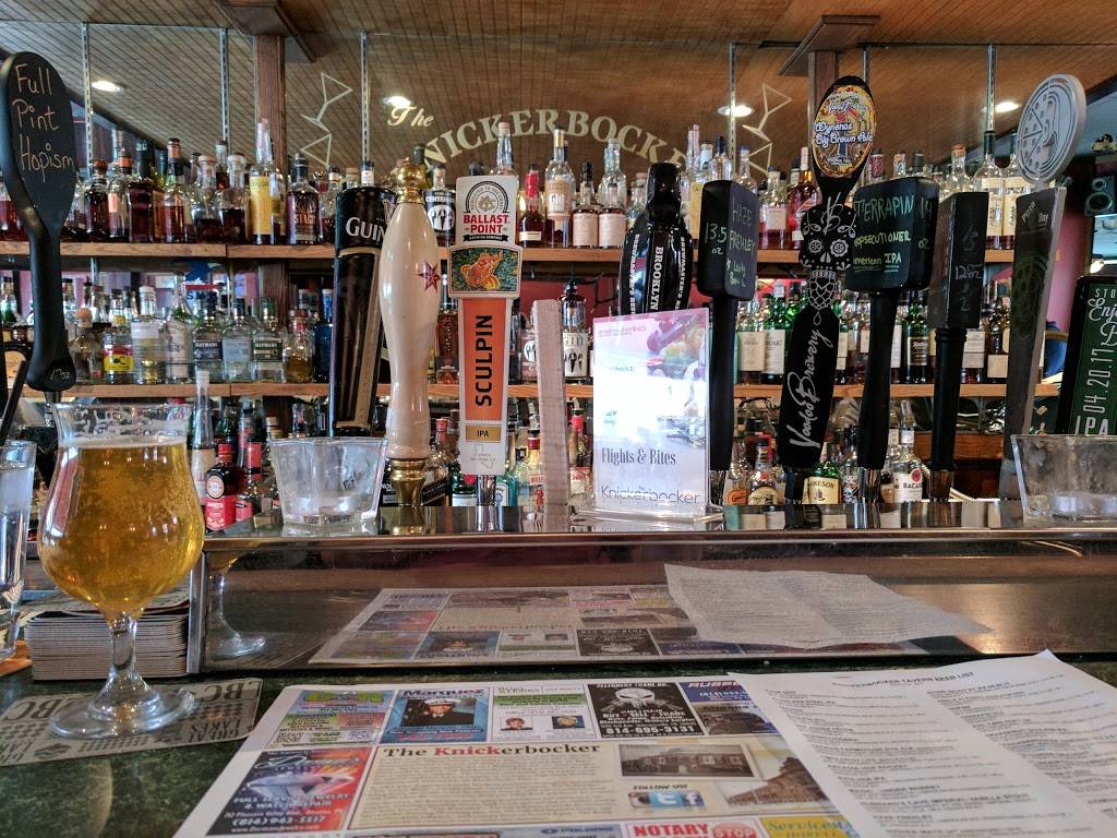 Knickerbocker Tavern | restaurant | 3957 6th Ave, Altoona, PA 16602, USA | 8149420770 OR +1 814-942-0770