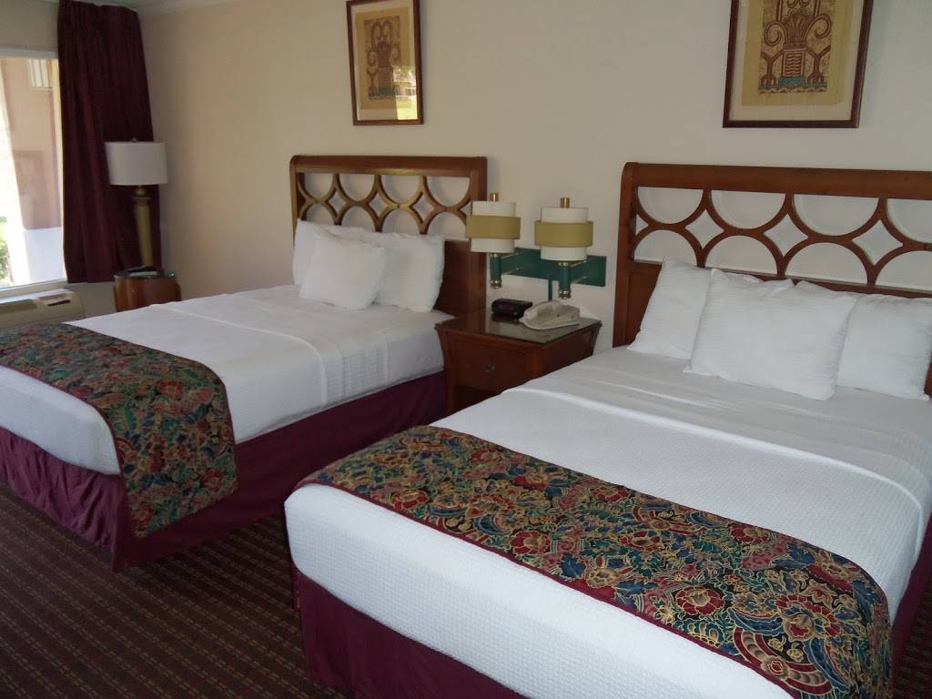 Grand Palms Hotel, Spa and Golf Resort | restaurant | 110 Grand Palms Dr, Pembroke Pines, FL 33027, USA | 9544318800 OR +1 954-431-8800