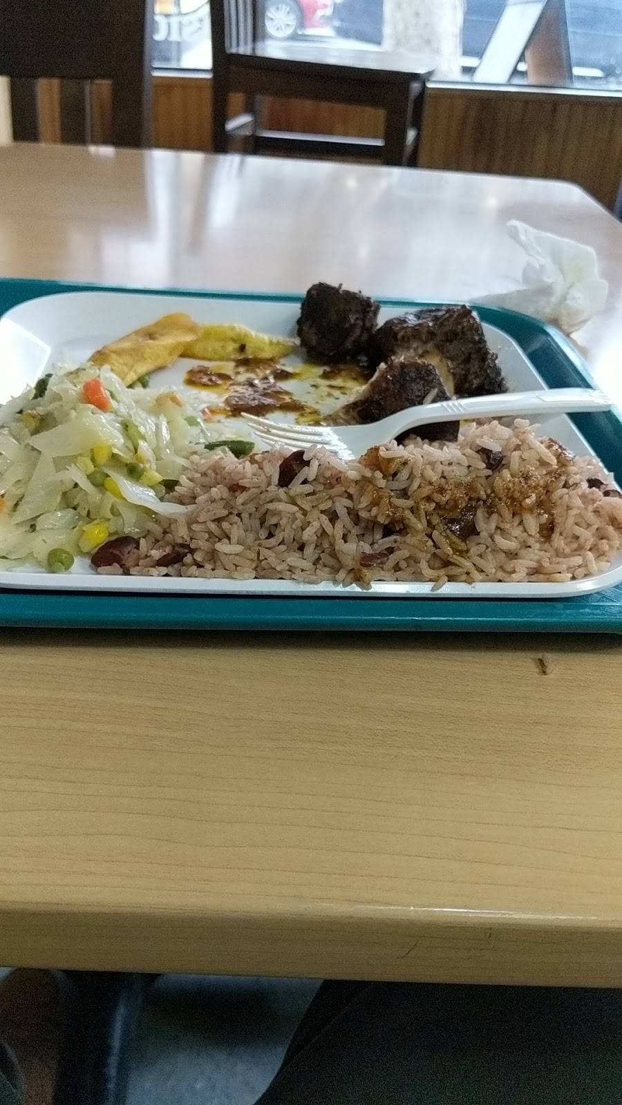 Four Seasons | restaurant | 896 Nostrand Ave, Brooklyn, NY 11225, USA | 7183630880 OR +1 718-363-0880