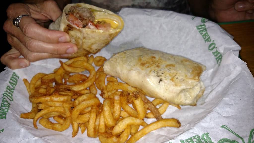 Beef O Bradys | restaurant | 20301 Grande Oak Blvd #108, Estero, FL 33928, USA | 2399494423 OR +1 239-949-4423
