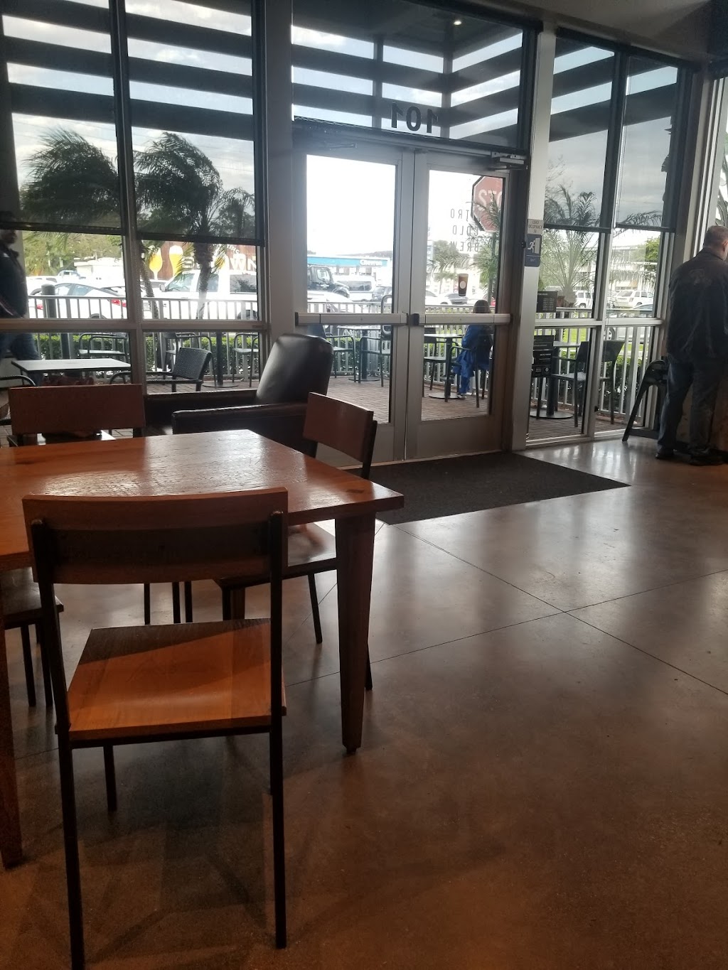 Starbucks | cafe | 16735 NW 67th Ave #101, Miami Gardens, FL 33015, USA | 7863146447 OR +1 786-314-6447