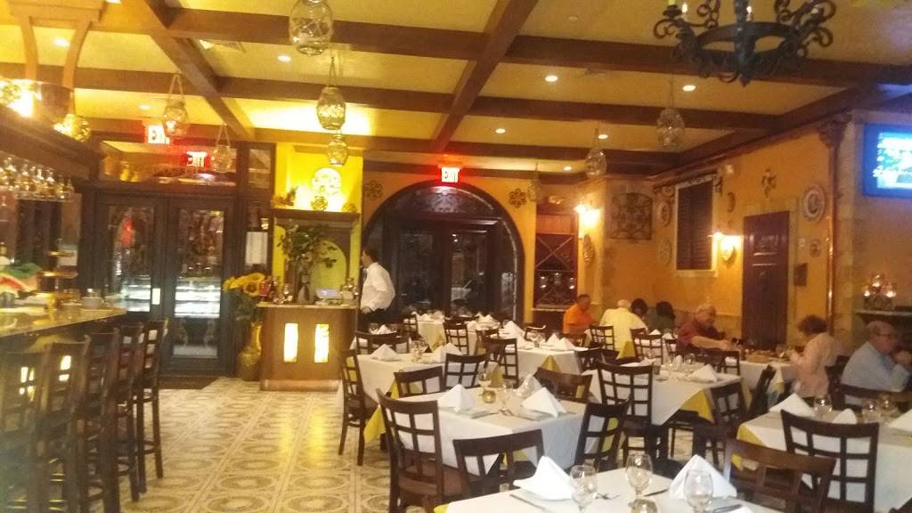 Tre Fontane | restaurant | 222 Avenue U, Brooklyn, NY 11223, USA | 7188727180 OR +1 718-872-7180