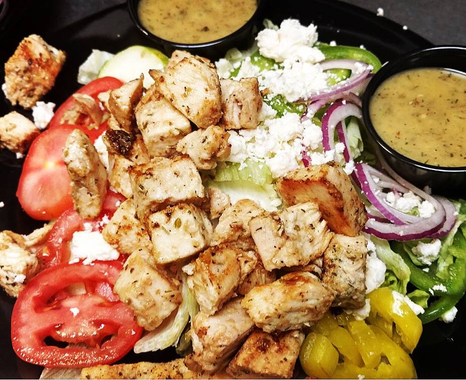 Holiday Pizza | restaurant | 406 Fair Rd #10, Statesboro, GA 30458, USA | 9127647669 OR +1 912-764-7669