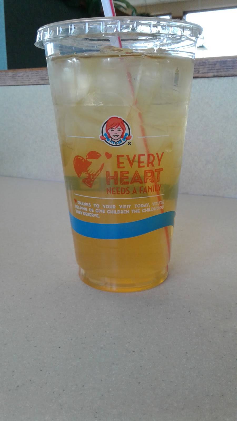 Wendys | restaurant | 39 Squire Rd, Revere, MA 02151, USA | 7818536690 OR +1 781-853-6690